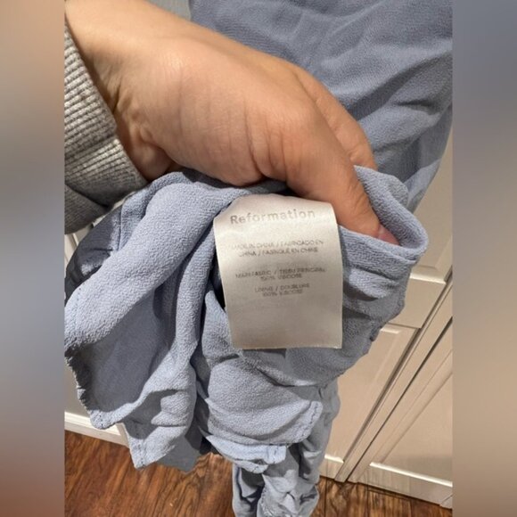 EUC Reformation Emersyn Midi Dress in Mineral - Picture 6 of 8